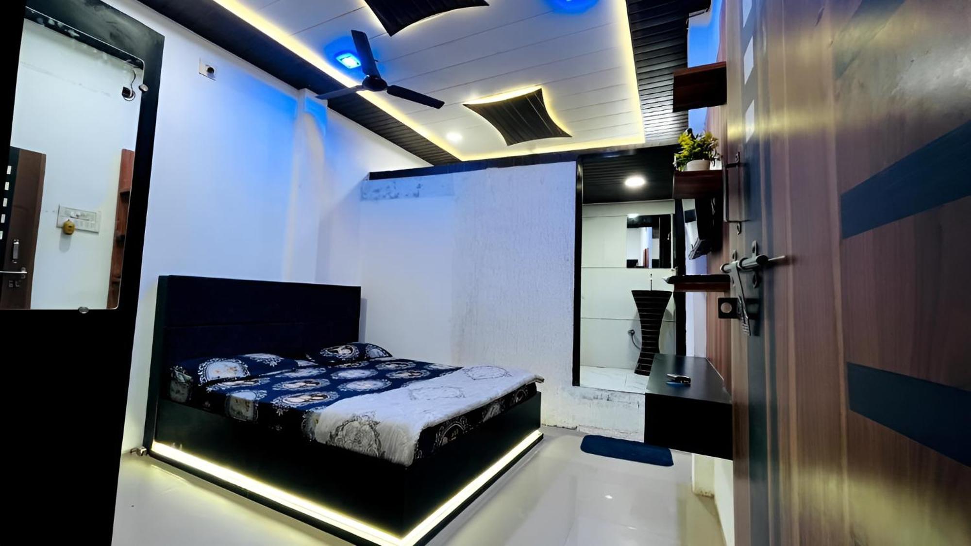 Pallav Guest House Ujjain Εξωτερικό φωτογραφία